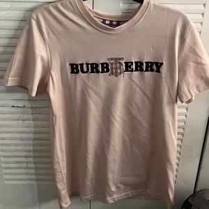 Burberry t shirt size s
